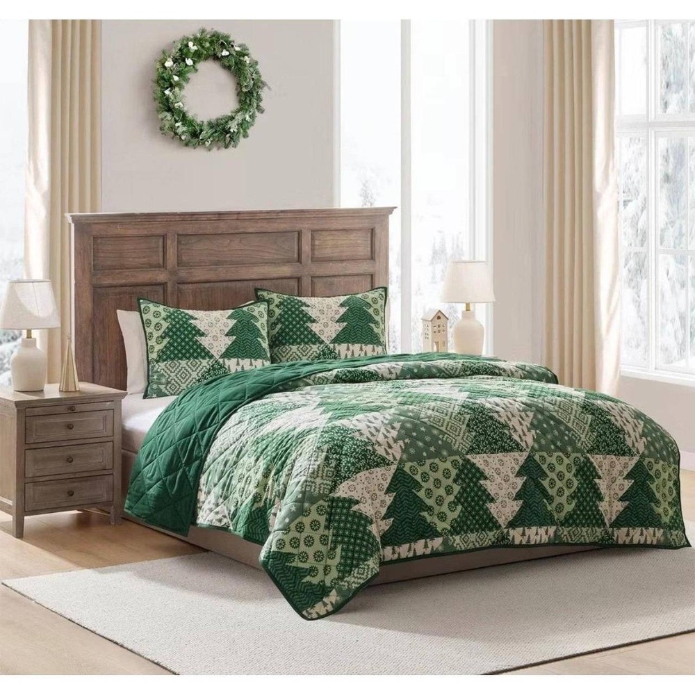 New! Hallmark 3-Piece Patchwork Holiday Quilt Sham Set Queen Green Tree Winter